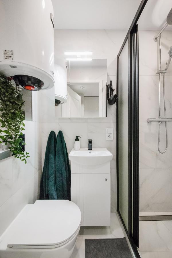 Stylish Apartment In Zverynas 빌뉴스 외부 사진